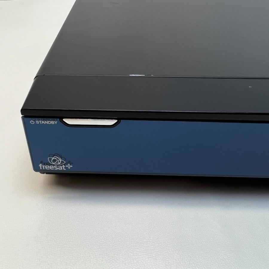 Representative photograph of the same model: Humax Foxsat HDR 320GB DVR Freesat+ HD Satellite TV Receiver Manual, Remote – image 7