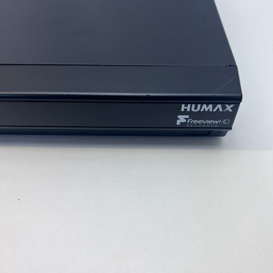 Representative photograph of the same model: HUMAX HDR-1800T Freeview HD Smart Digital HD TV Recorder - 320GB - Twin Tuner – image 7