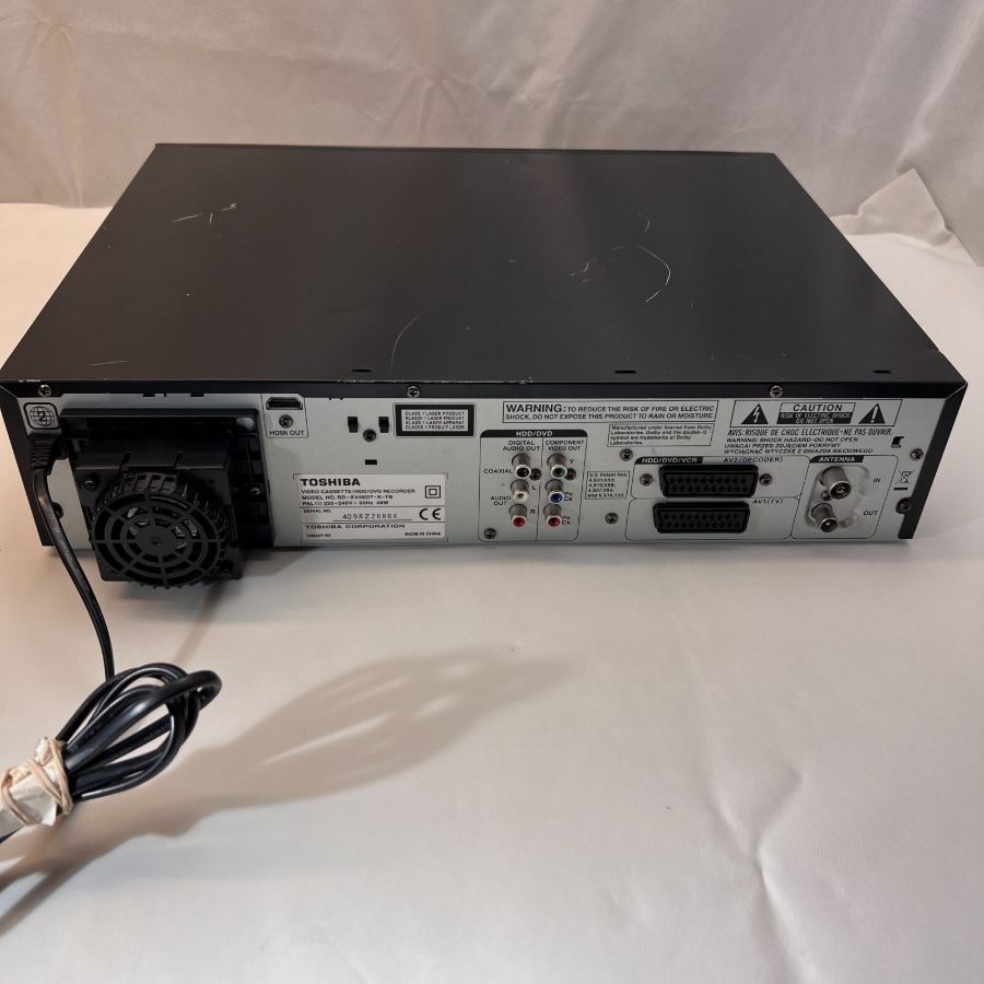 Toshiba RDXV48DTKTB VHS DVD Recorder Hard Drive Copy VHS to DVD Remote Warranty – image 7