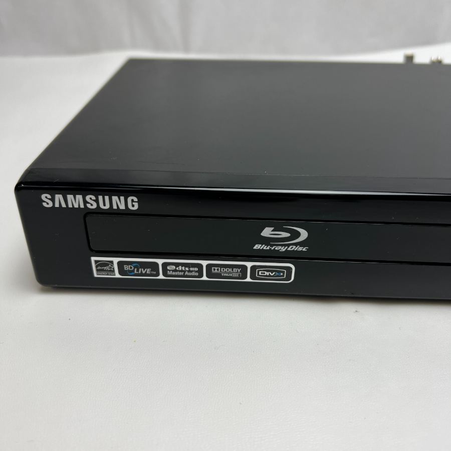 Representative photograph of the same model: Samsung BD-P1580 Blu-ray DVD Player & Remote HDMI Warranty HD Remote – image 5