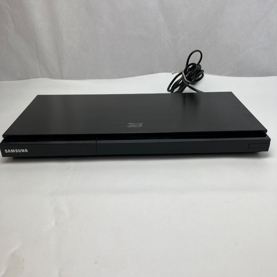 Representative photograph of the same model: Samsung BD-D5500 3D MKV USB DivX Upscaling Blu-Ray Player 12-months warranty – image 4