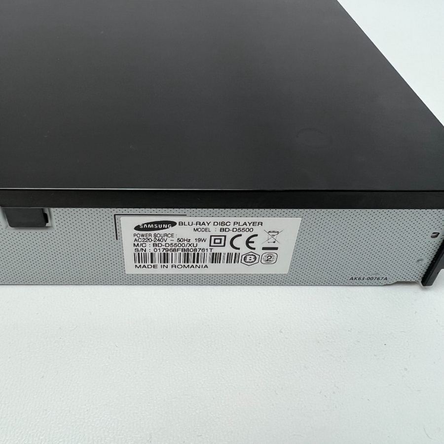 Representative photograph of the same model: Samsung BD-D5500 3D MKV USB DivX Upscaling Blu-Ray Player 12-months warranty – image 9