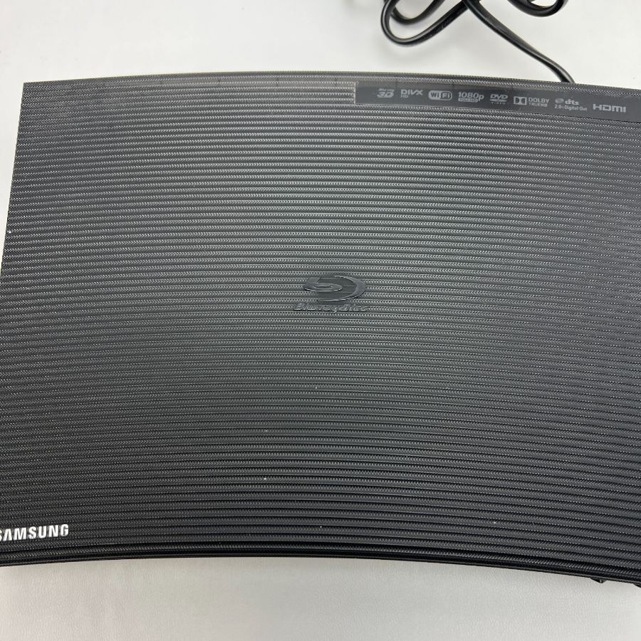 Samsung BD-J5900 Curved WiFi 3D Blu-Ray & DVD Player - Netflix, Amazon, iPlayer – image 3