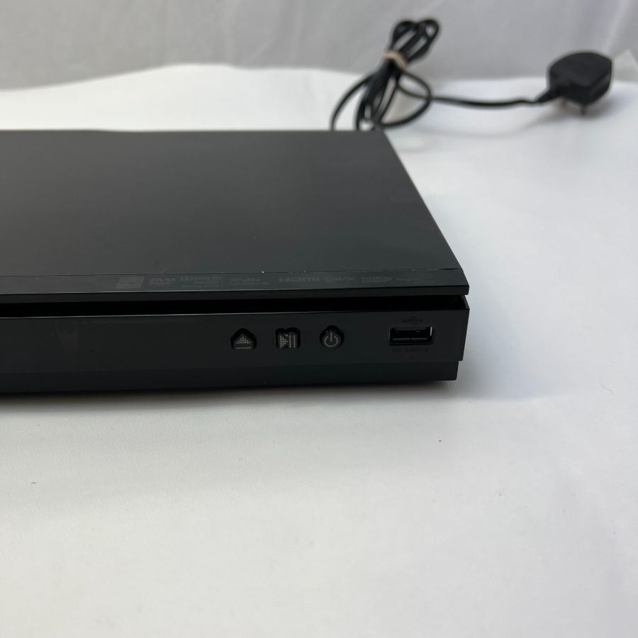 Samsung BD-E5500 3D MKV USB Upscaling Compact Blu-Ray Player 12-months Warranty – image 6