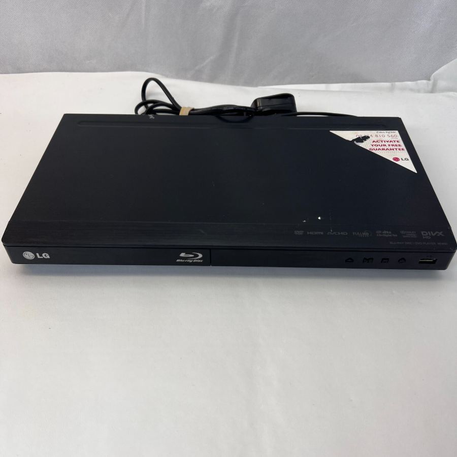 LG BD650 3D-Capable Blu-ray Disc Player HDMI 1920x1080 Black with Remote + Cable – image 4
