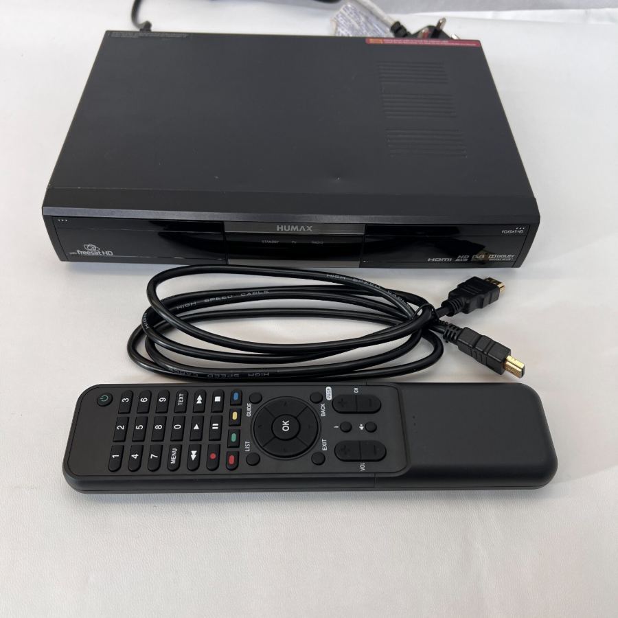 Representative photograph of the same model: Humax Foxsat-HD TV Receiver Box Freesat HD Digital Satellite with Remote + Cable – image 2
