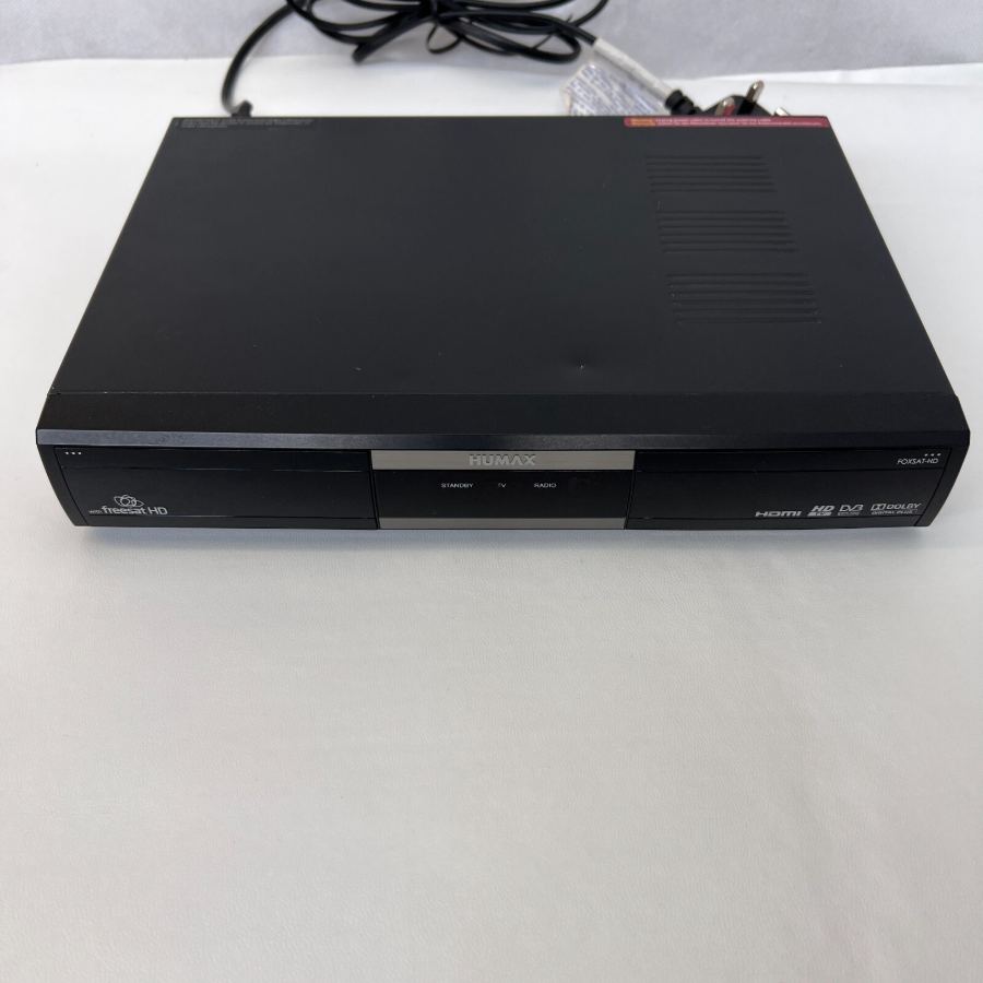 Representative photograph of the same model: Humax Foxsat-HD TV Receiver Box Freesat HD Digital Satellite with Remote + Cable – image 3