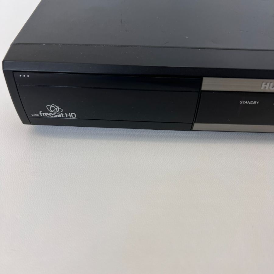 Representative photograph of the same model: Humax Foxsat-HD TV Receiver Box Freesat HD Digital Satellite with Remote + Cable – image 4