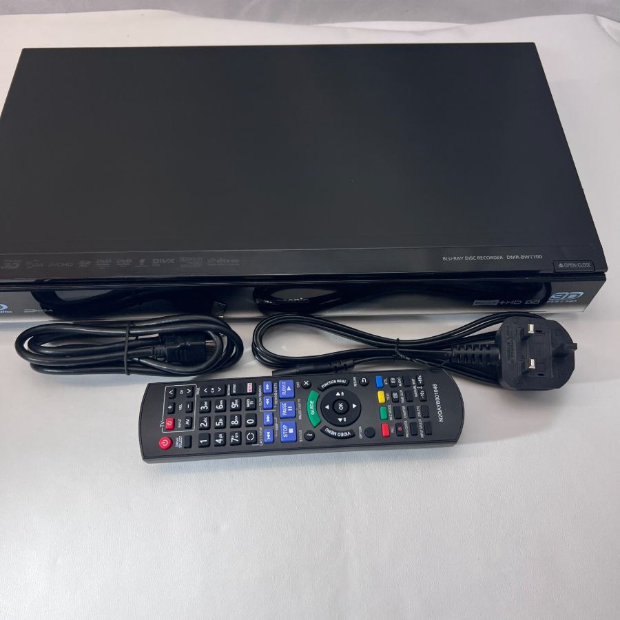 Panasonic DMR-BWT700EB 320GB Blu-ray Disc Recorder w/ Twin Freeview + HD Tuners – image 3