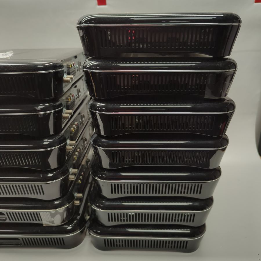 13 x *FAULTY* Humax HDR-1000S 500gb/1TB (spares/parts) – image 6