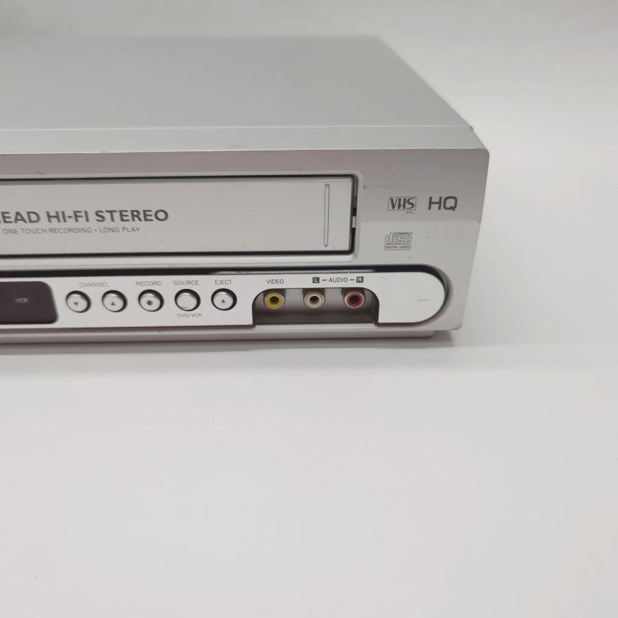 PyE VIDEO PDV560VR DVD Video VHS Combi Silver With Remote Control – image 5