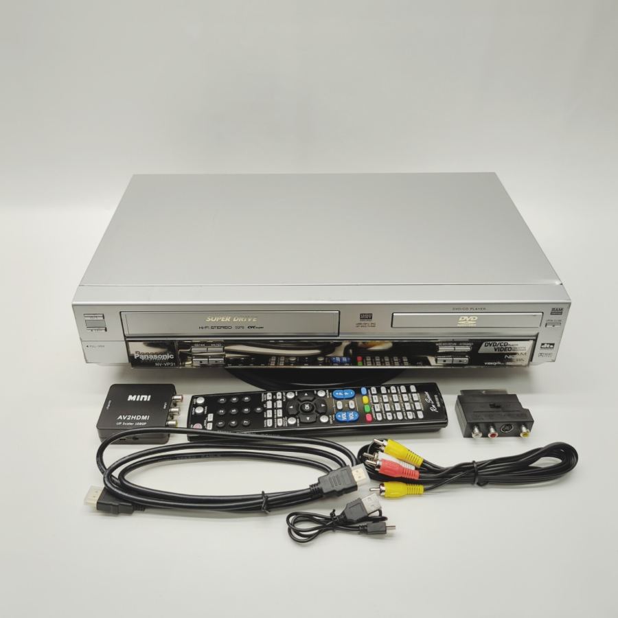 Representative photograph of the same model: Panasonic NV-VP31 Hi-Fi Stereo Dolby Digital VHS / DVD CD Player 21W - Silver – image 2