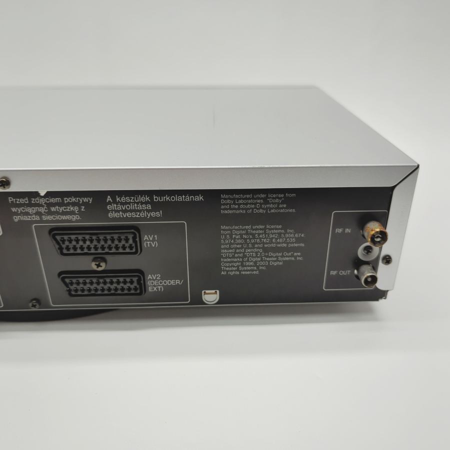 Representative photograph of the same model: Panasonic NV-VP31 Hi-Fi Stereo Dolby Digital VHS / DVD CD Player 21W - Silver – image 9