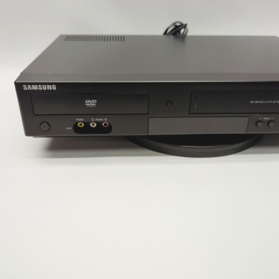 Samsung DVD-V6800 6 Head Hi-Fi Stereo VCR / DVD Recorder 19W - Black – image 4