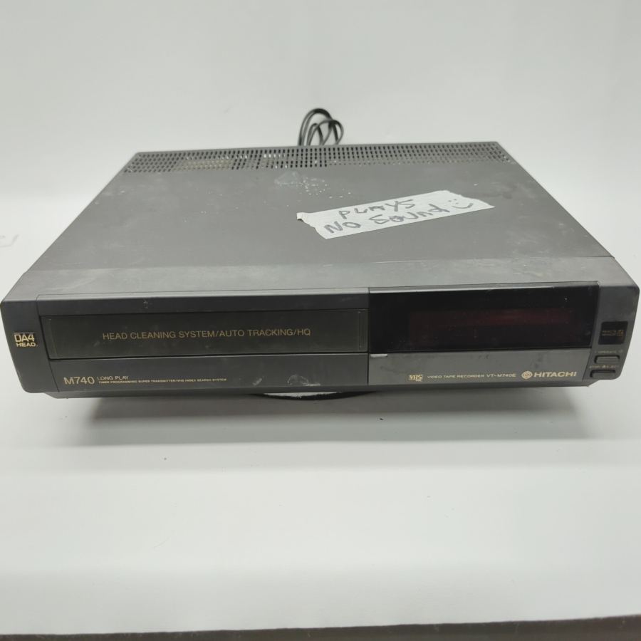 Vintage TV movie Prop Hitachi VT-M740E Black 4-Head VHS Video Tape Faulty
