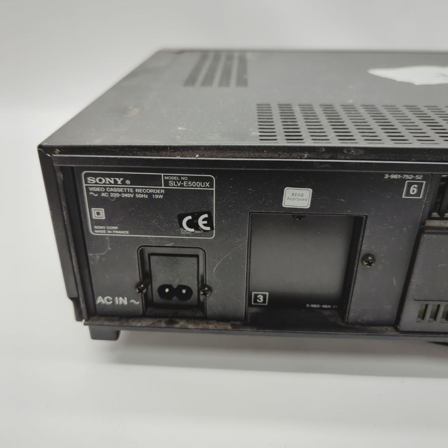 Sony SLV-E500 Black Wired 4-Head VHS Video Cassette Recorder 19W - Faulty – image 8