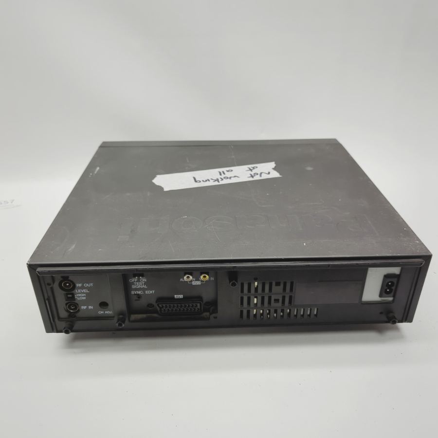 Vintage TV movie Prop Panasonic NV-SD40 Black 4-Head VHS Video Cassette Faulty – image 7