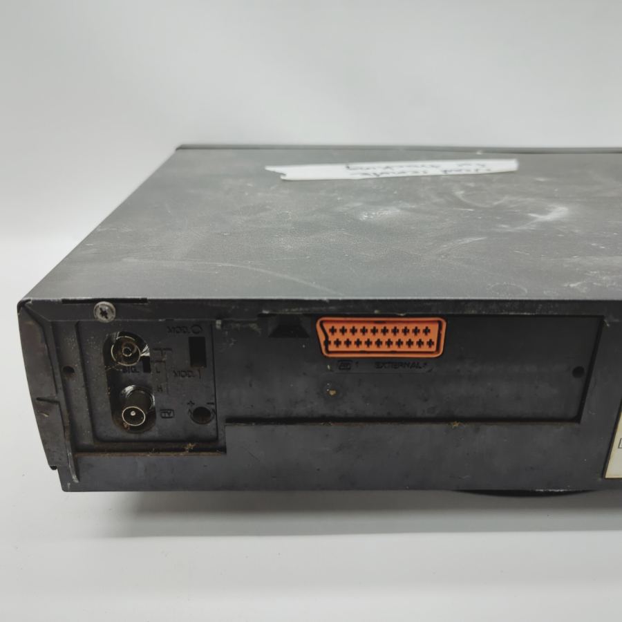 Faulty Vintage TV movie Pro Philips VR312/05 Black 3-Head HQ VHS Video Cassette – image 8