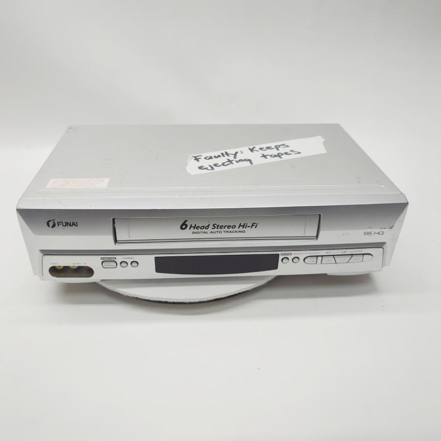 Funai 31B-750 Silver 6-Head Stereo Hi-Fi VHS Video Cassette Recorder 25W- Faulty