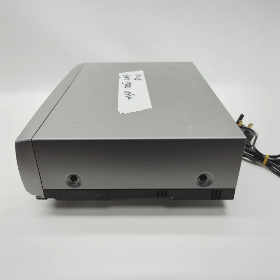 LG LV210 Silver Wired Digital VHS Video Cassette Recorder 12W - Faulty – image 5