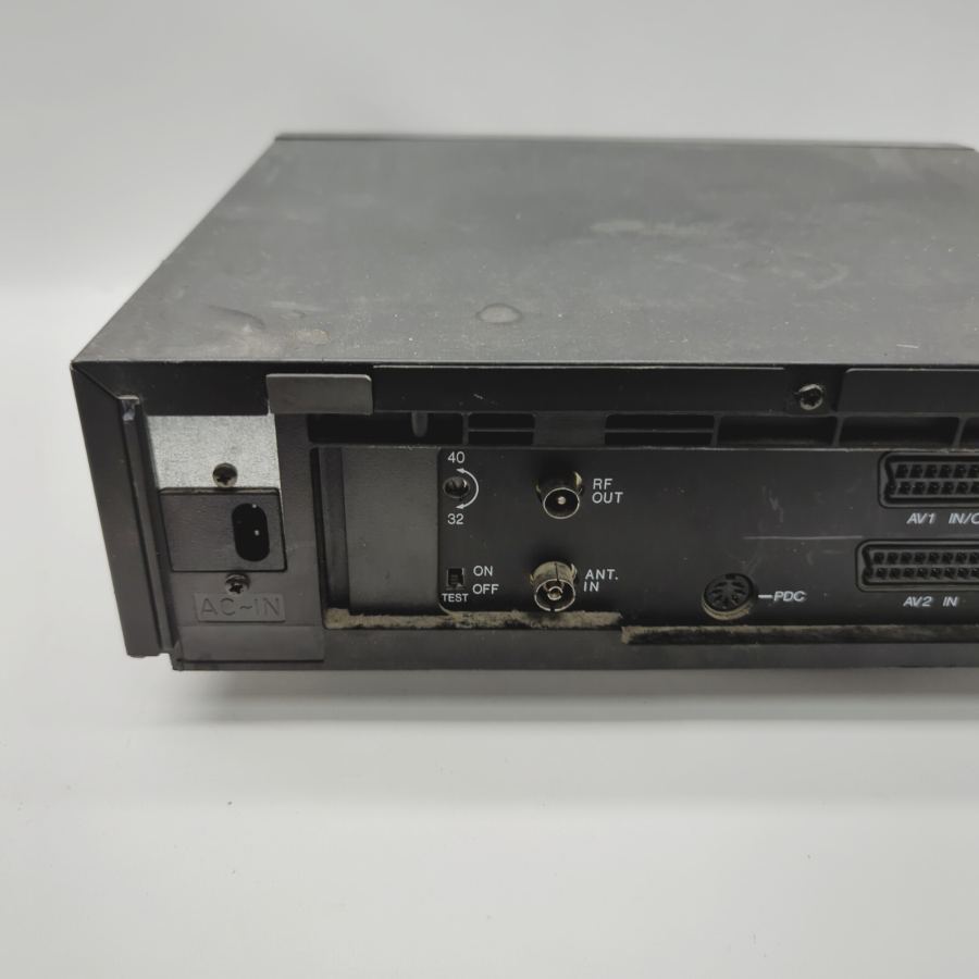 JVC HR-J210 Black Wired VHS Video Cassette Recorder 19W - Faulty – image 7