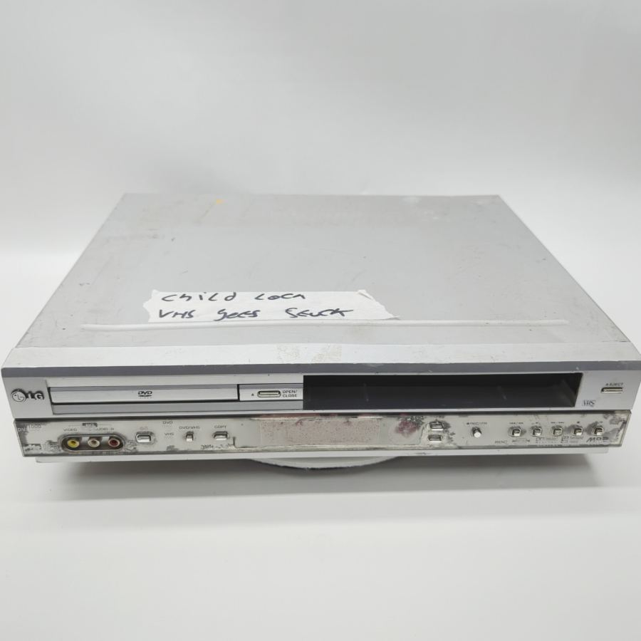 LG DV1000 Silver Dolby Digital DVD Player / Video Cassette Recorder 23W - Faulty