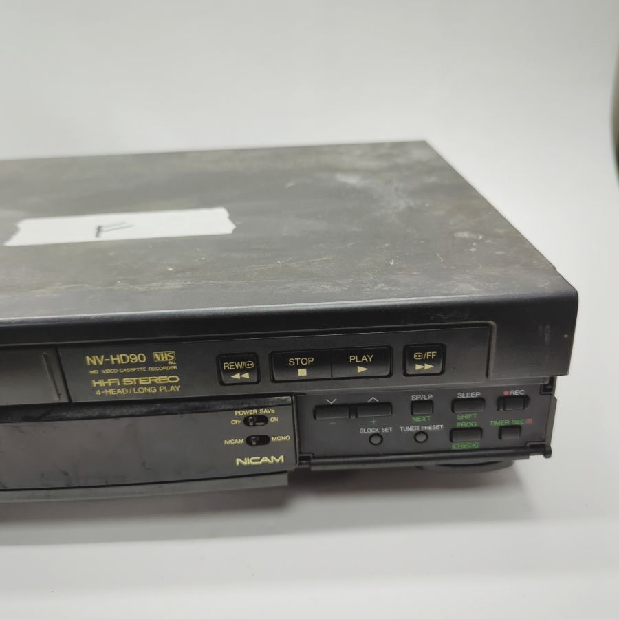 Vintage TV movie Prop Panasonic NV-HD90B Hi-Fi 4-Head Video Cassette Faulty – image 3