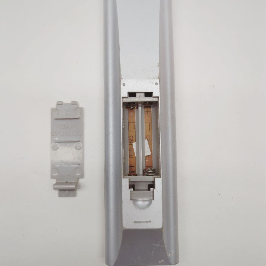 Toshiba CT-861 Remote Control for 32AV500U 42AV500U 46AV500U 32AV502U 42AV502U – image 3