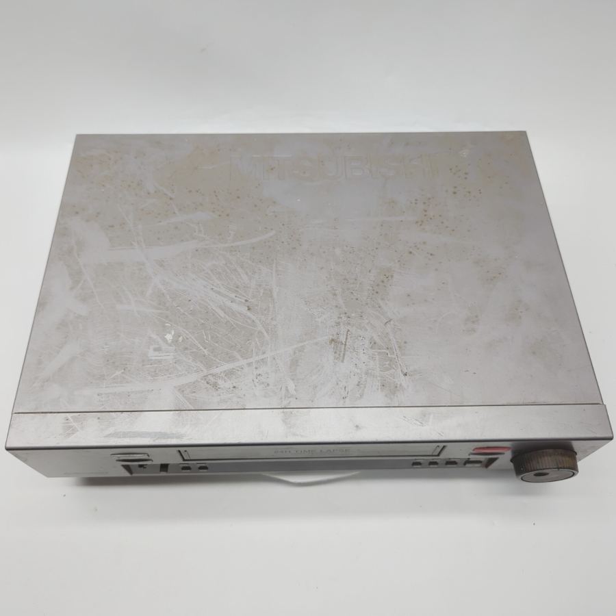 Faulty TV prop Mitsubishi HS-7424 VHS CCTV Time Lapse Video Cassette Recorder - – image 4