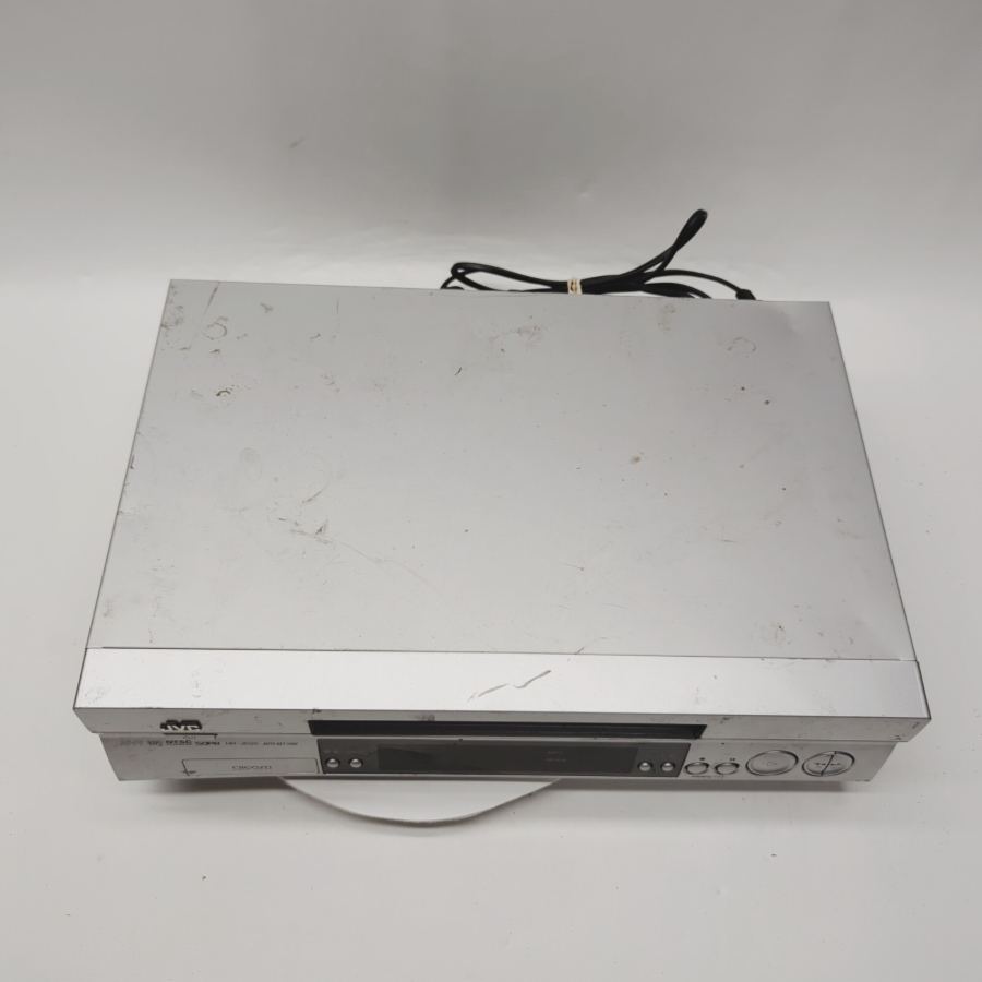 Faulty JVC HR-J695EK Digital Stereo Hi-Fi VHS Video Cassette Recorder Silver 15W