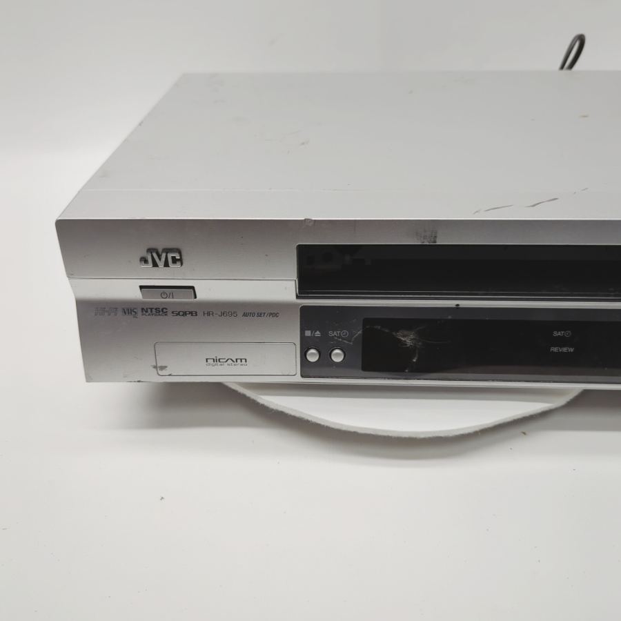 Faulty JVC HR-J695EK Digital Stereo Hi-Fi VHS Video Cassette Recorder Silver 15W – image 6