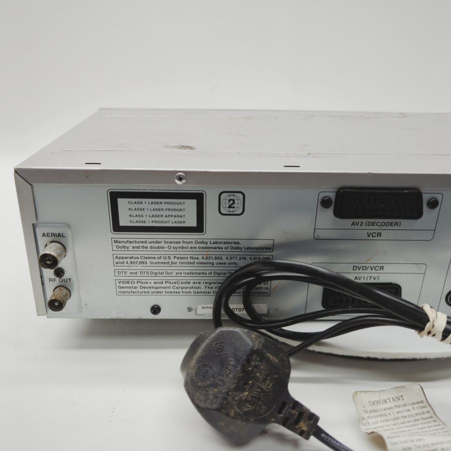 Hitachi DV-PF3E Silver Digital Hi-Fi Stereo VHS DVD / VCR Combo 30W - Faulty – image 9