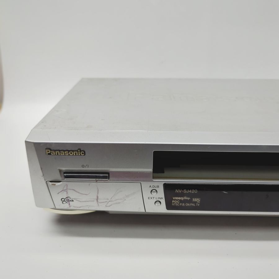 Panasonic NV-SJ420 Silver VHS Video Cassette Recorder 19W - Faulty – image 2