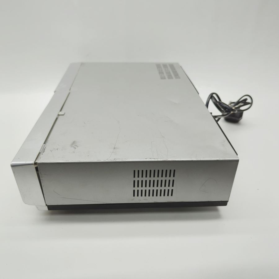 Faulty Samsung DVD-V6700S Scart VCR & DVD Video Player Silver 240 Watt – image 3