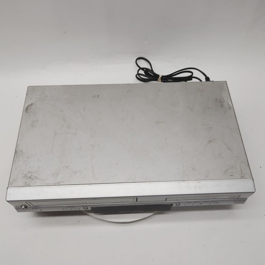 Toshiba SD-37VB Dolby Digital DVD Player/Video Cassette Recorder 21W - Faulty – image 4