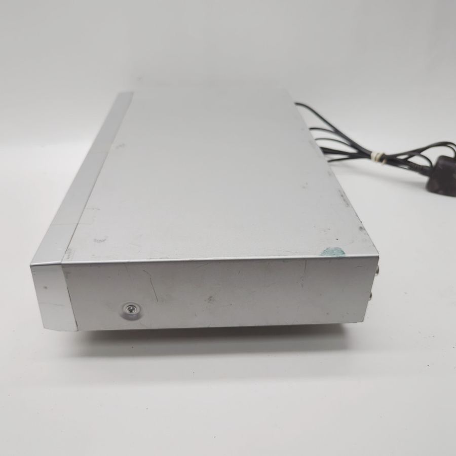 Toshiba SD-26VB Silver Dolby Digital Video Cassette Recorder/DVD Player - Faulty – image 5