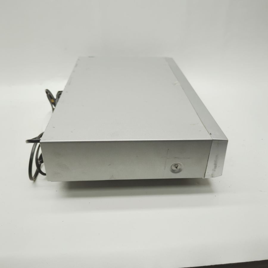 Toshiba SD-26VB Silver Dolby Digital Video Cassette Recorder/DVD Player - Faulty – image 6