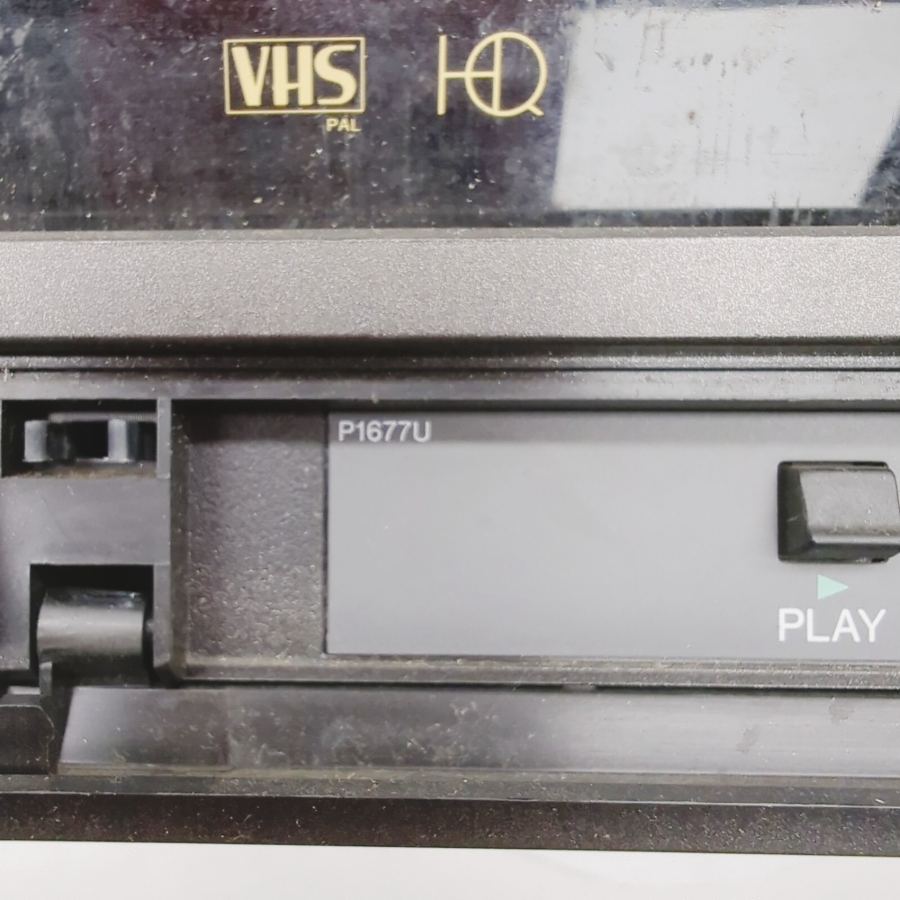 Faulty Vintage retro 80s 90s prop tv film Granada P1677U VHS Video/Audio Black – image 8