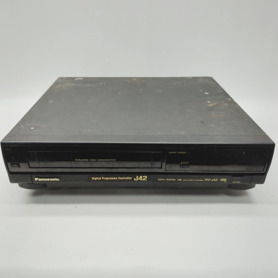 Faulty tv show film prop 80s 90s Panasonic vhs NV-J42B J42 Video 3 Head Black
