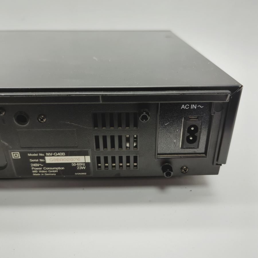 Faulty tv prop 80s 90s olympicsm Panasonic NV-G40 VHS Cassette Recorder Black – image 6