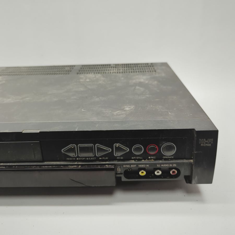 Gold Star R-C7031 Black Hi-Fi Stereo VHS HQ Video Cassette Recorder 38W - Faulty – image 3