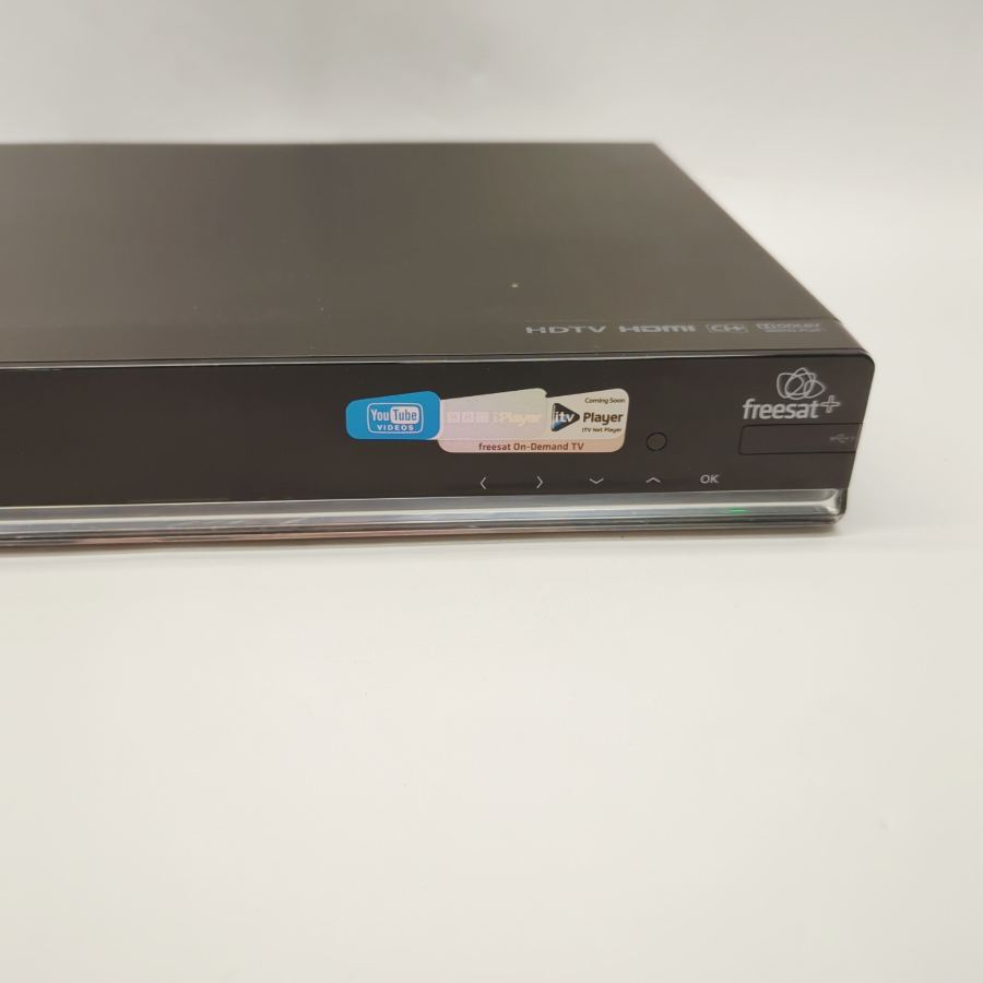 Samsung SMT-S7800 Freesat+ Twin Tuner HD Digital Recorder 500GB W/ Complete Kit – image 6