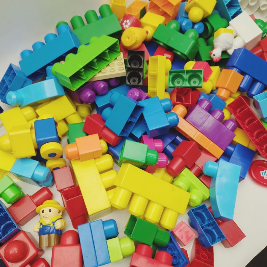 Large Mega Blocks & Lego Duplo joblot Bundle Builders Bricks Maxi (need clea) – image 4