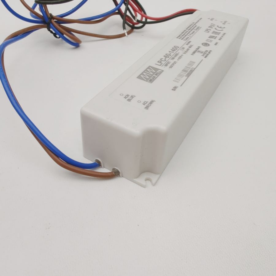 Representative photograph of the same model: LPC-60-1400 Mean Well LED Driver Constant Current 1400mA Universal Input IP67 – image 2