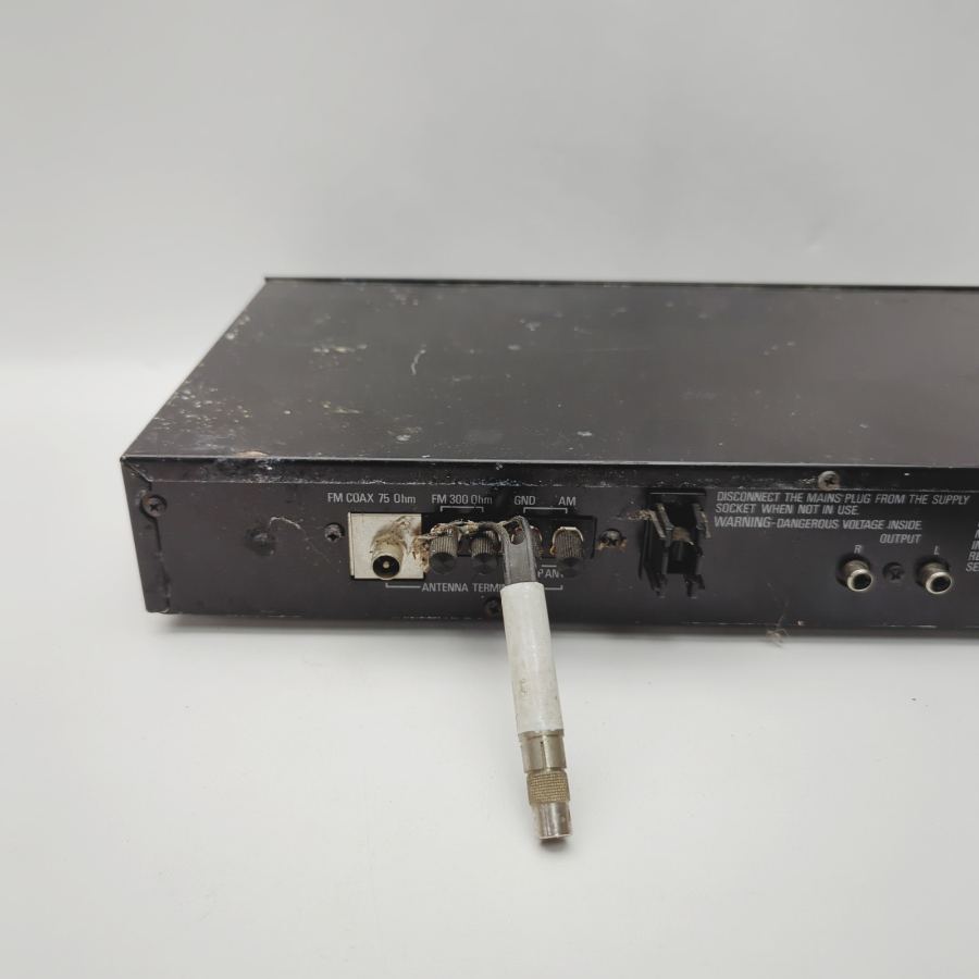 Faulty DENON TU-450L Black Precision Audio Component AM/FM Stereo Radio Tuner – image 7