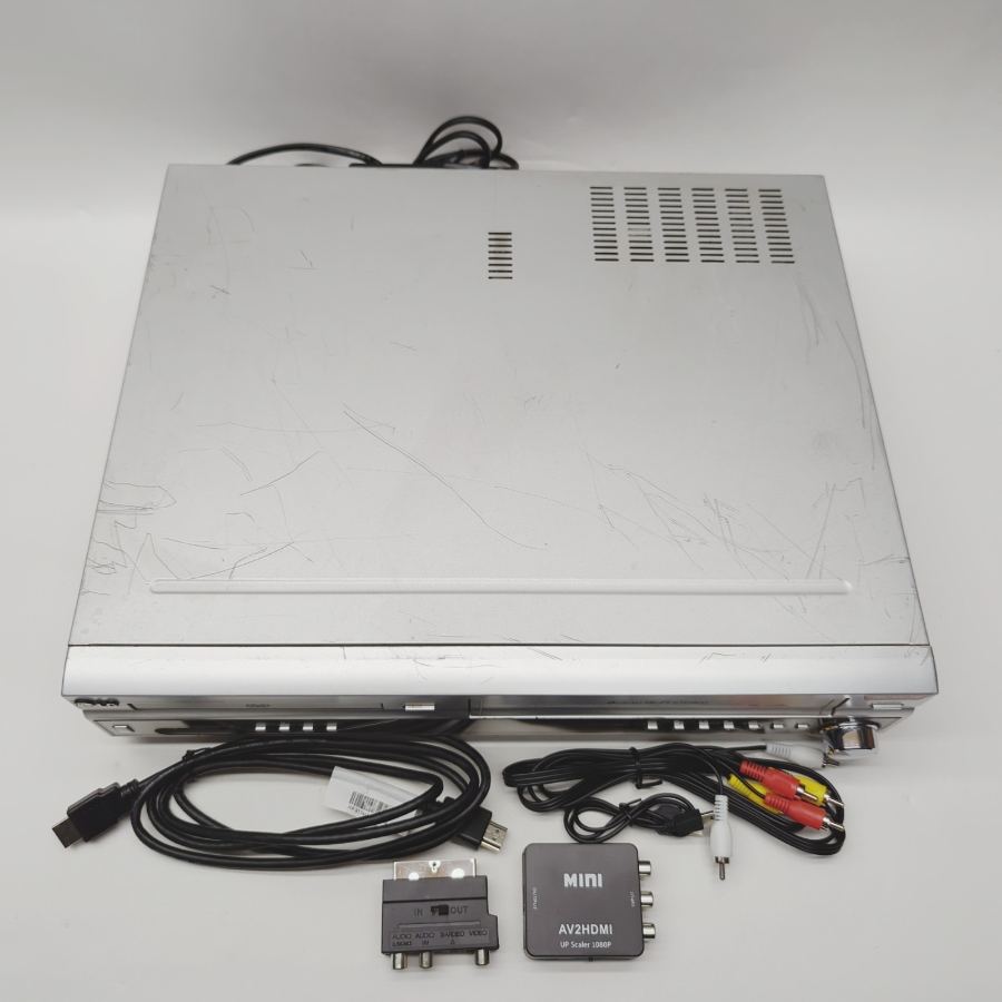 Representative photograph of the same model: LG LH-C6235l Silver VHS DVD Hi-Fi Surround Home Cinema System Tested And Working – image 2