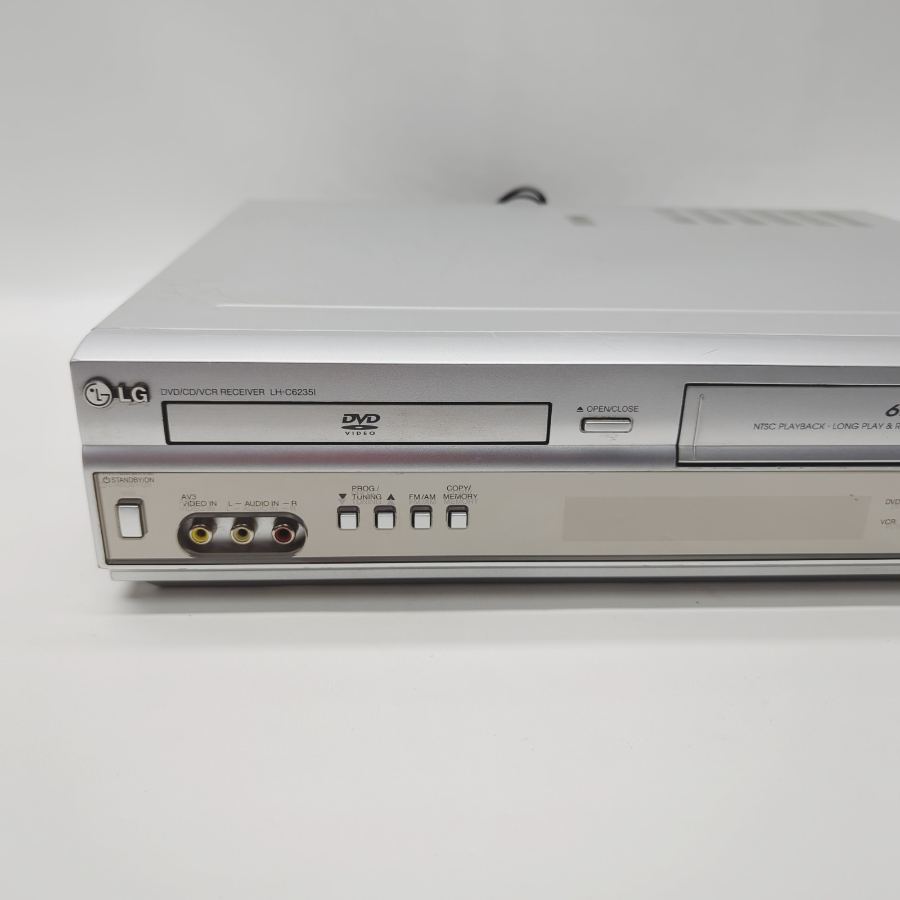Representative photograph of the same model: LG LH-C6235l Silver VHS DVD Hi-Fi Surround Home Cinema System Tested And Working – image 3