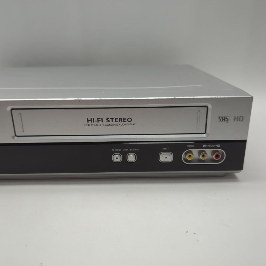 Representative photograph of the same model: Philips DVD755VR/05 DVD VHS VCR Combo SCART to HDMI Adapter Remote AV Leads – image 5