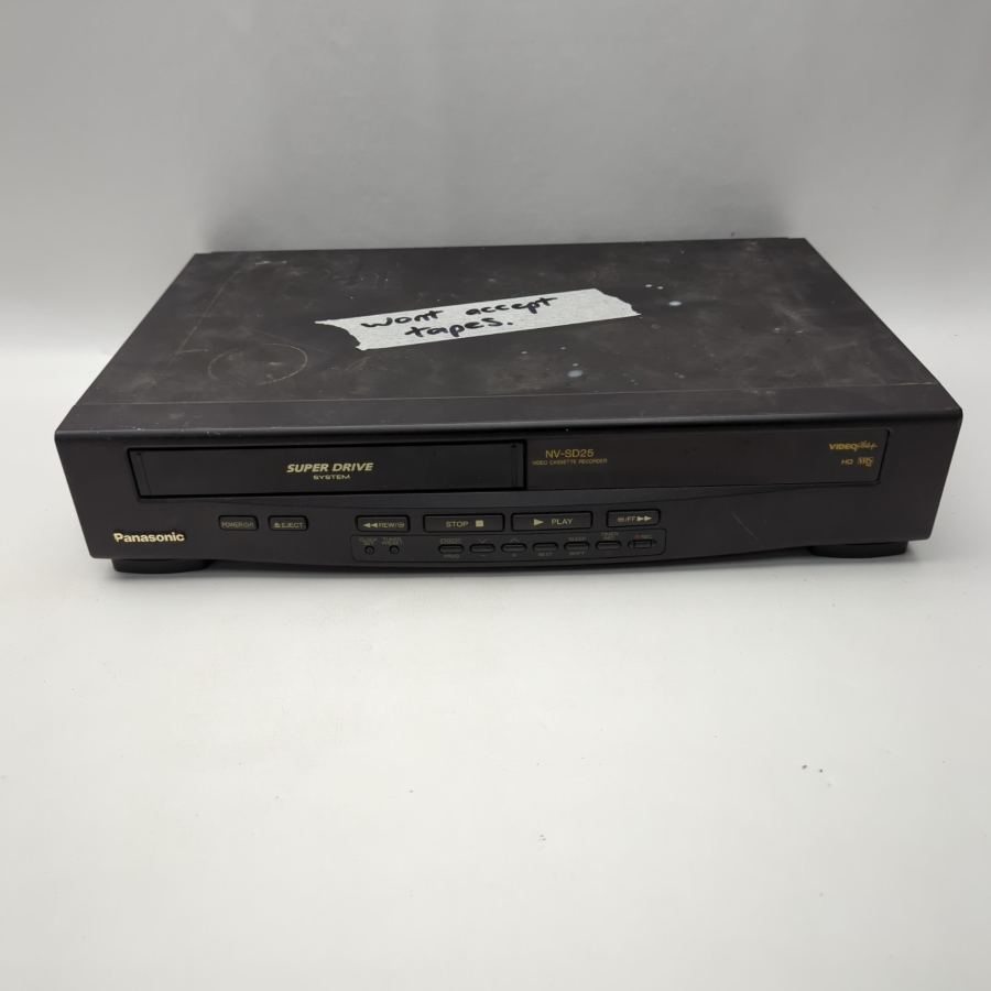 Faulty Panasonic NV-SD25B VHS VCR Super Drive Video Cassette Recorder movie prop