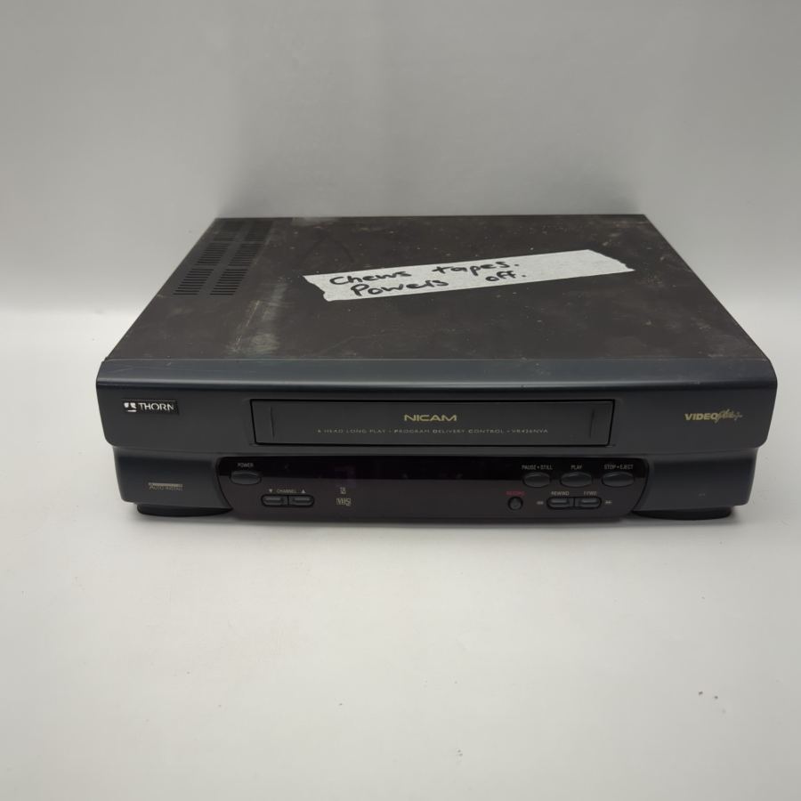 Faulty Thorn VR426 NVA VHS Video Cassette Recorder 6-Head Long Play prop